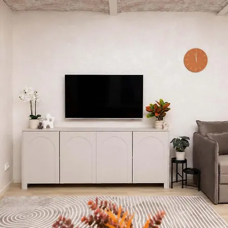 Scheffel Courtyard Residences Grand Combo * Riga