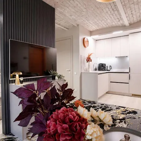 アパート Scheffel Courtyard Residences Grand Combo *