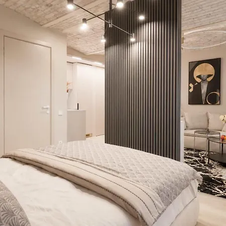 Scheffel Courtyard Residences Grand Combo * Riga