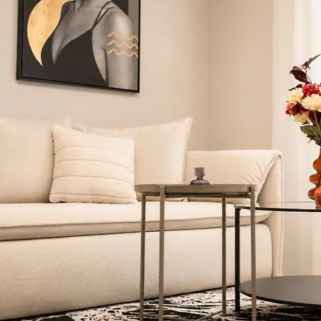 Scheffel Courtyard Residences Grand Combo