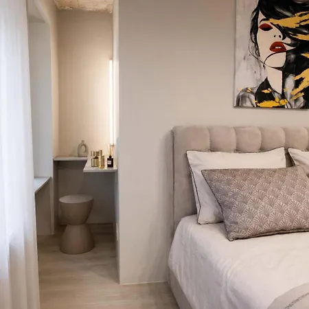 Scheffel Courtyard Residences Grand Combo Riga