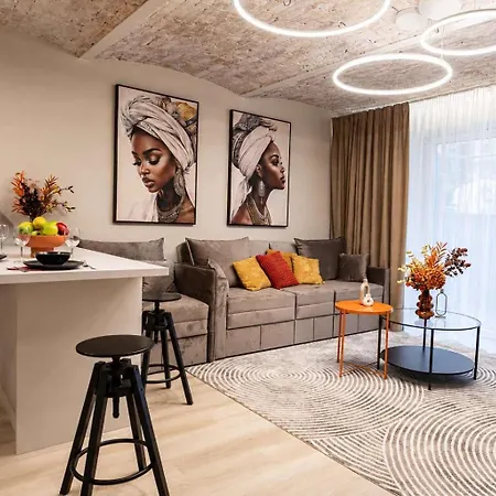 Scheffel Courtyard Residences Grand Combo *